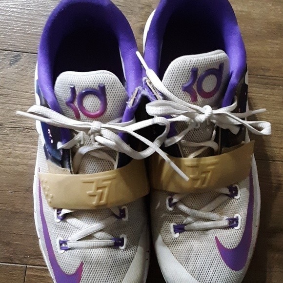 Nike Kid's KD VII GS, PBJ-WHITE/HYPER GRAPE-FUCHSIA FLSH-TM ORANGE, Youth Size 7 - Picture 5 of 16